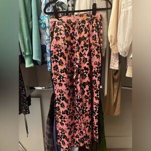 Seizio wide leg palazzo silky print pant. Fits size 0-4